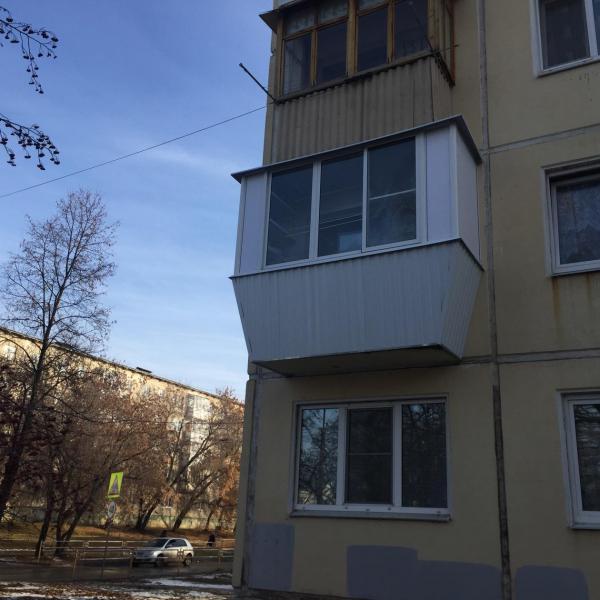 Балкон 33
